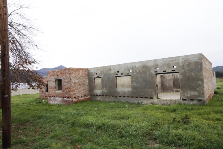 5 Bedroom Property for Sale in Joubertina Eastern Cape